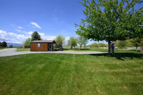 438 Kingfisher Loop, Eureka, MT 59917 photo 11