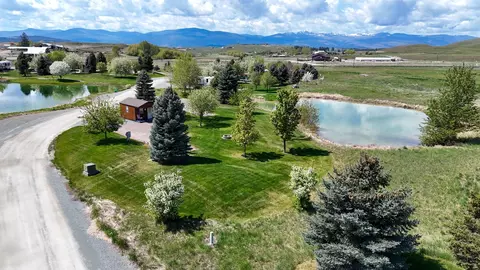 438 Kingfisher Loop, Eureka, MT 59917 photo 5