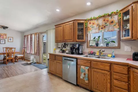 Kitchen - 116 Mountain View Dr, Victor, MT 59875 photo 3 of 3