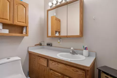 Bath - 116 Mountain View Dr, Victor, MT 59875 photo 1 of 5