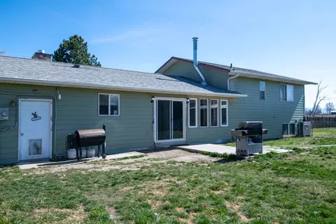 Exterior - 116 Mountain View Dr, Victor, MT 59875 photo 7 of 17