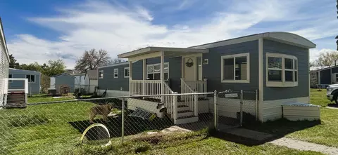 166 Wagon Train Trl, Bozeman, MT 59715