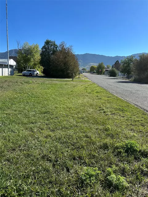 1801 Yale Ave, Butte, MT 59701
