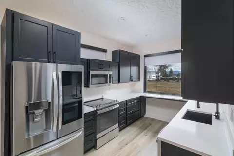 Kitchen - 244 Placid Dr, Kalispell, MT 59901 photo 2 of 4