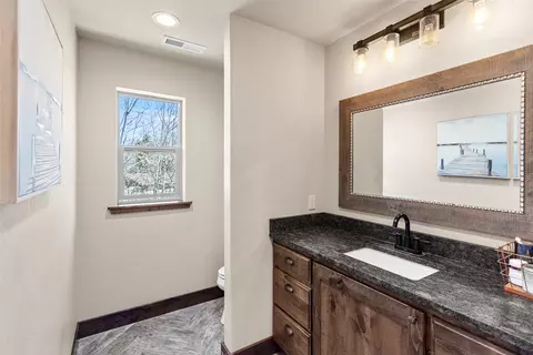 Bath - 239 Forest Edge Trl, Kalispell, MT 59901 photo 4 of 5