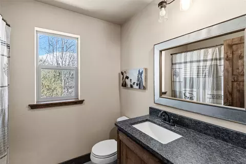 Bath - 239 Forest Edge Trl, Kalispell, MT 59901 photo 5 of 5