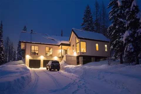 15 Glades Cres, Whitefish, MT 59937