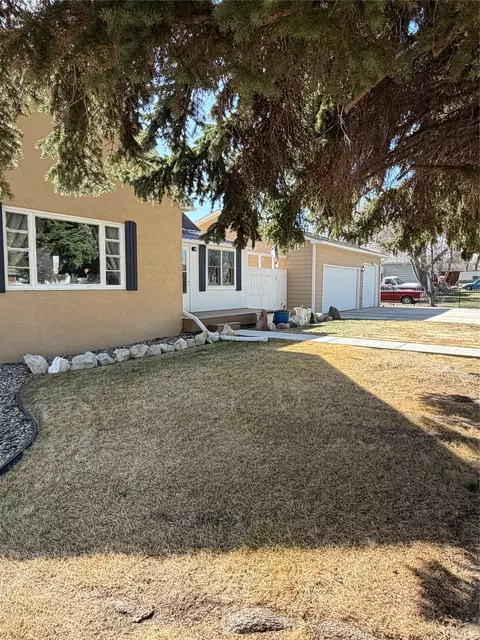 701 S Michigan St, Conrad, MT 59425