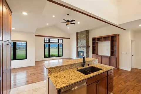 Living - 34518 Eagle Crest Dr, Polson, MT 59860 photo 5 of 5