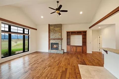 Living - 34518 Eagle Crest Dr, Polson, MT 59860 photo 4 of 5