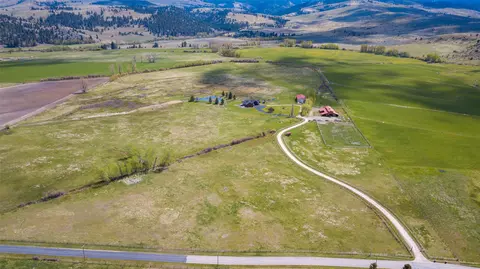 1288 Golf Course Rd, Hamilton, MT 59840