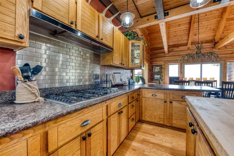 Kitchen - 1288 Golf Course Rd, Hamilton, MT 59840 photo 3 of 3