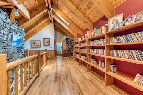 Entry Way - 1288 Golf Course Rd, Hamilton, MT 59840 photo 4 of 5