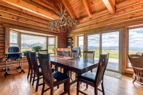Dining - 1288 Golf Course Rd, Hamilton, MT 59840 photo 2 of 2