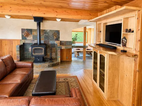 Living - 623 Delrey Rd, Whitefish, MT 59937 photo 5 of 10