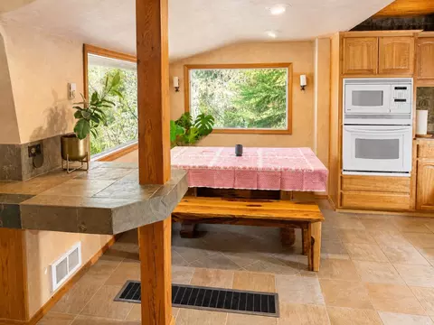 Kitchen - 623 Delrey Rd, Whitefish, MT 59937 photo 1 of 4
