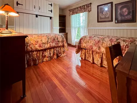 Bedroom - 258 Farview Dr, Kalispell, MT 59901 photo 1 of 8