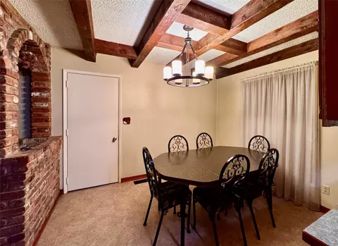 Dining - 258 Farview Dr, Kalispell, MT 59901 photo 2 of 3