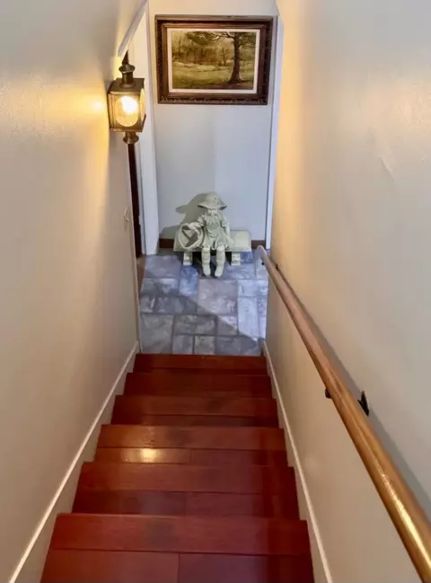 Entry Way - 258 Farview Dr, Kalispell, MT 59901 photo 3 of 4