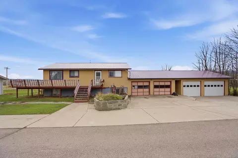 601 Somers Rd, Somers, MT 59932