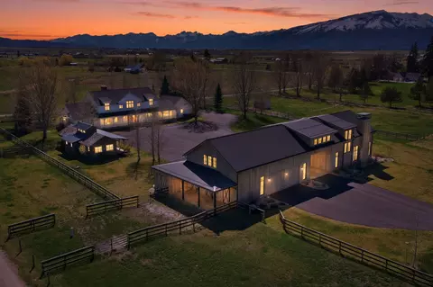 351 Ogden Ln, Hamilton, MT 59840