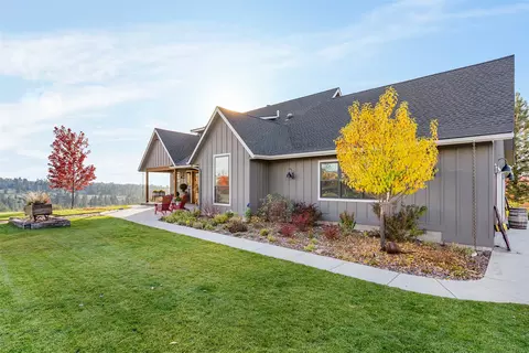 Exterior - 451 Bitterroot Dr, Florence, MT 59833 photo 8 of 20