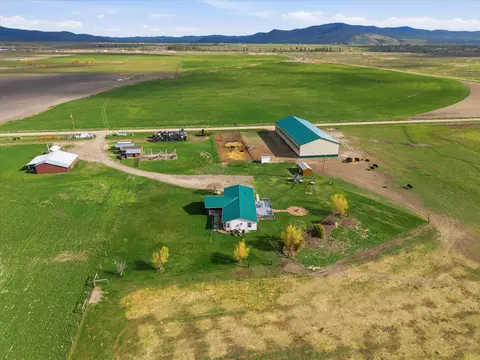72 Ratcliff Rd, Hot Springs, MT 59845