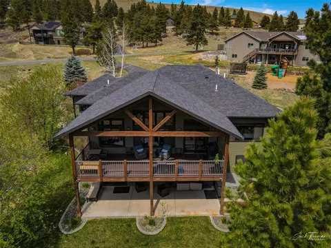 3077 Old Broadwater Ln, Helena, MT 59601