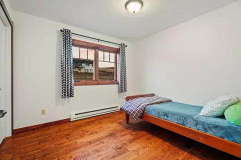Bedroom - 16 Grassy Mountain Rd, Clancy, MT 59634 photo 3 of 4