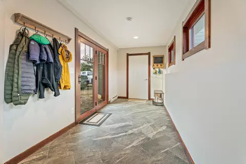 Entry Way - 16 Grassy Mountain Rd, Clancy, MT 59634 photo 1 of 3