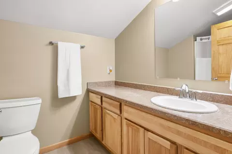 Bath - 35 Stoney Brook Dr #C, Clancy, MT 59634 photo 6 of 6