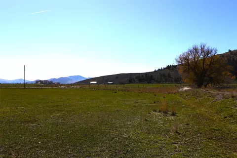 182 Patton Rd, Lonepine, MT 59848 photo 2