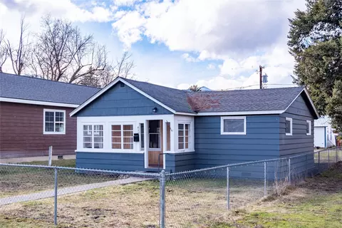 Exterior - 410 Dakota Ave, Libby, MT 59923 photo 2 of 5