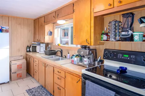Kitchen - 410 Dakota Ave, Libby, MT 59923 photo 2 of 2