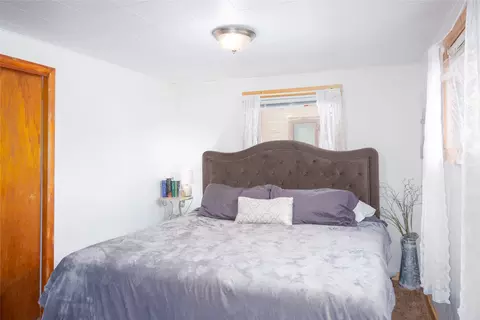 Bedroom - 410 Dakota Ave, Libby, MT 59923 photo 1 of 3