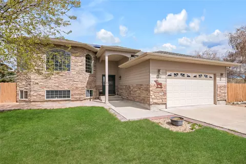 3156 Holmberg Dr, Helena, MT 59602