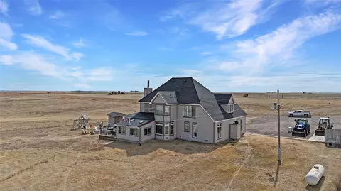 360 Henderson Rd, Cut Bank, MT 59427