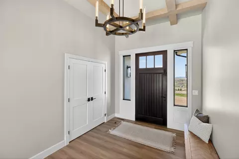 Entry Way - 2 Spring View Ln, Great Falls, MT 59404 photo 1 of 7