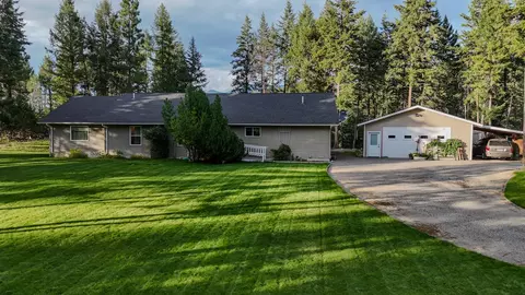 788 Tobacco Rd, Eureka, MT 59917