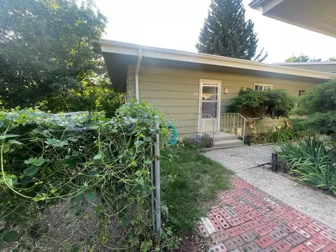 208 Dixon Ave, Missoula, MT 59801