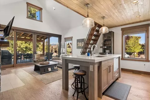 47 Cottage Lake Ln, Eureka, MT 59917