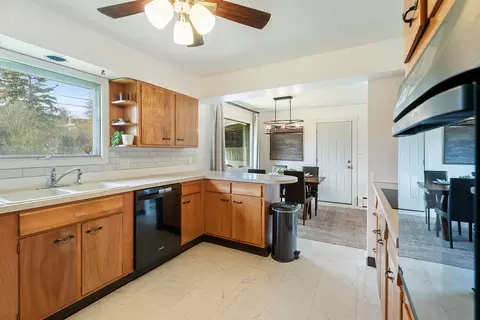 Kitchen - 2215 E 6th Ave, Helena, MT 59601 photo 3 of 4
