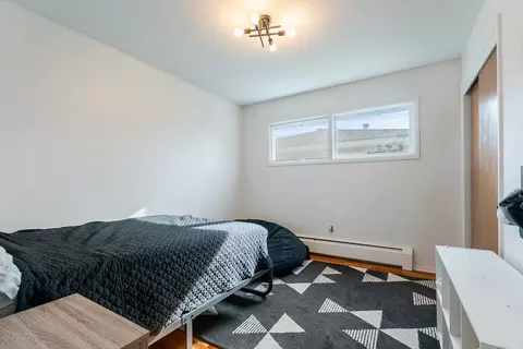 Bedroom - 2215 E 6th Ave, Helena, MT 59601 photo 2 of 4