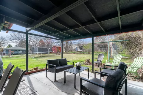 Exterior - 2215 E 6th Ave, Helena, MT 59601 photo 3 of 7