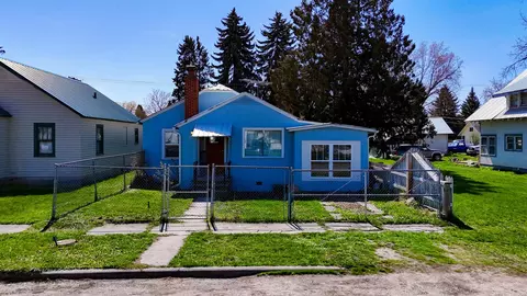 421 Adams St SW, Ronan, MT 59864