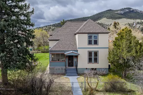 913 Cannon St, Helena, MT 59601