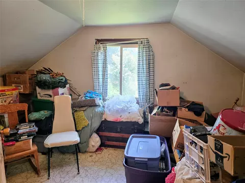 Bedroom - 36475 Us Highway 2, Libby, MT 59923 photo 3 of 3