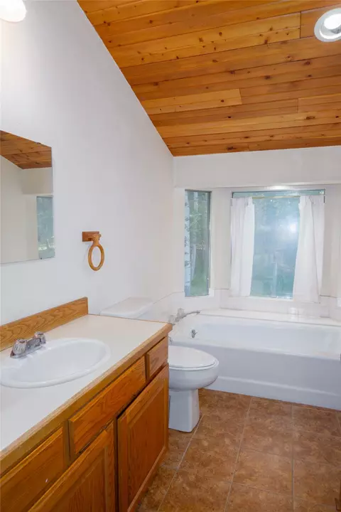 Bath - 217 Shalom Dr, Libby, MT 59923 photo 2 of 3