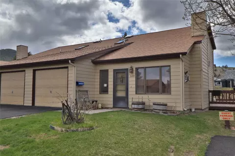 530 Coventry Ct, Helena, MT 59601