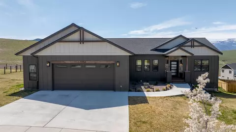 7054 Max Dr, Missoula, MT 59803